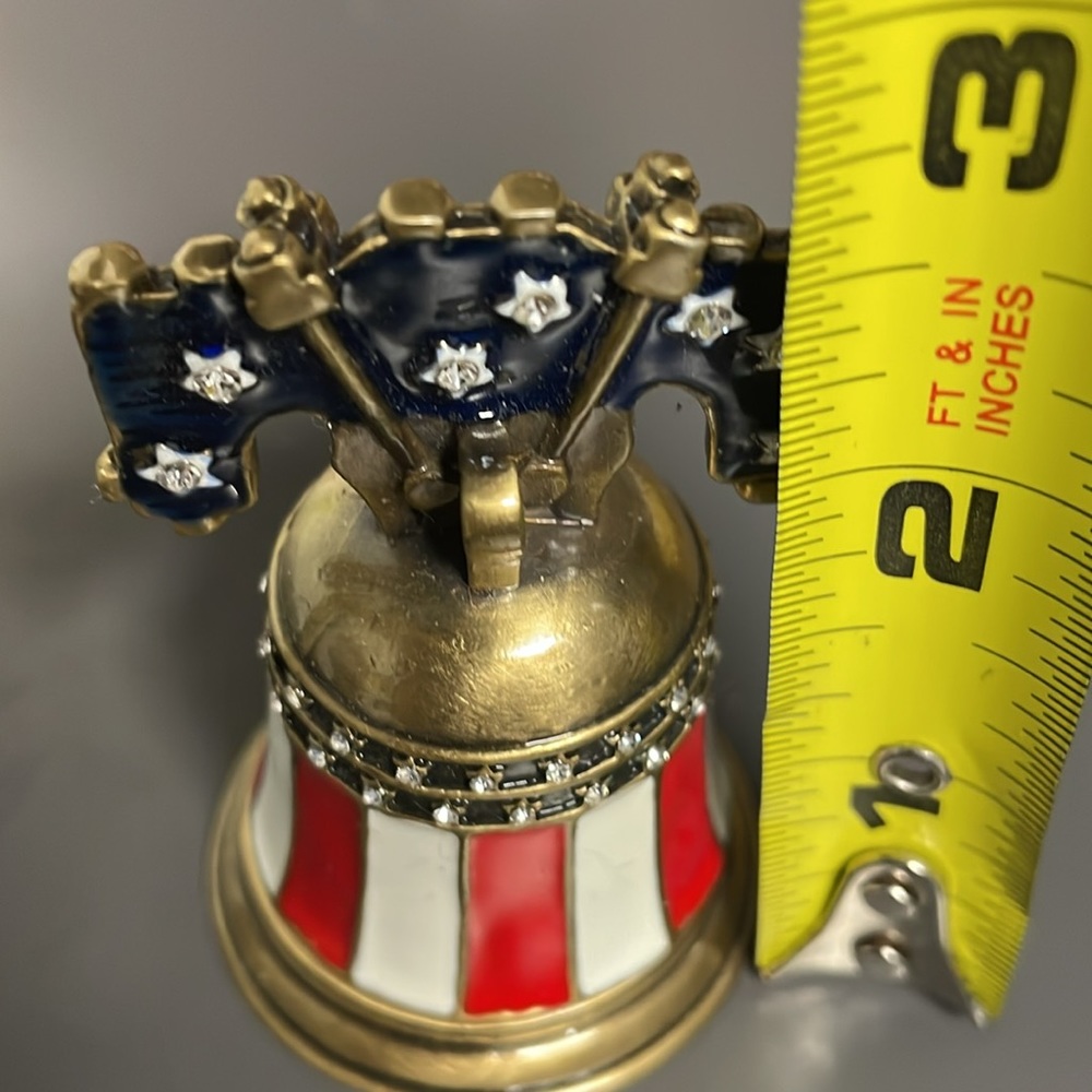 Work of Art Bell Trinket - Picture 6 of 7